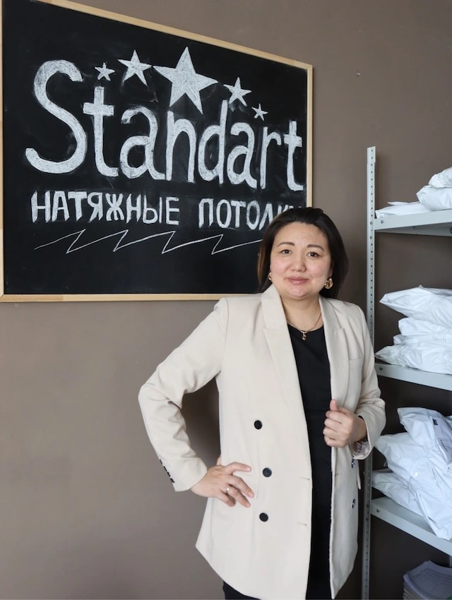 Асем руководитель Стандарт компании по производству и монтажу натяжных потолков в Оренбурге.